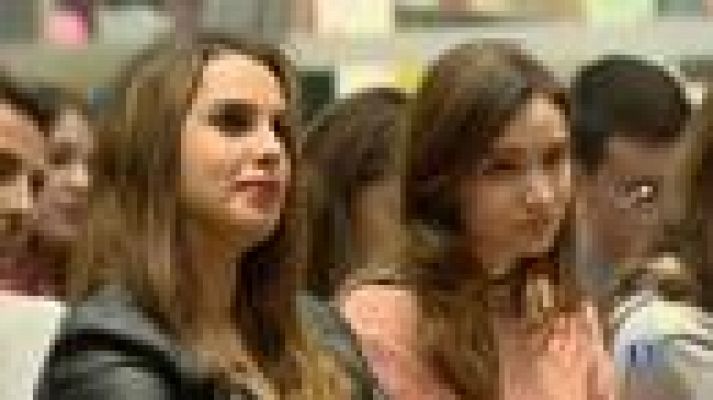 L'Informatiu - La "nova poesia" apareguda gràcies a les xarxes socials