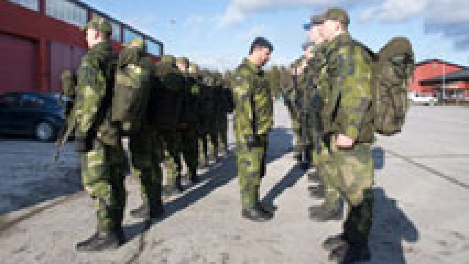 Telediario 1: Suecia decide recuperar el servicio militar obligatorio | RTVE Play