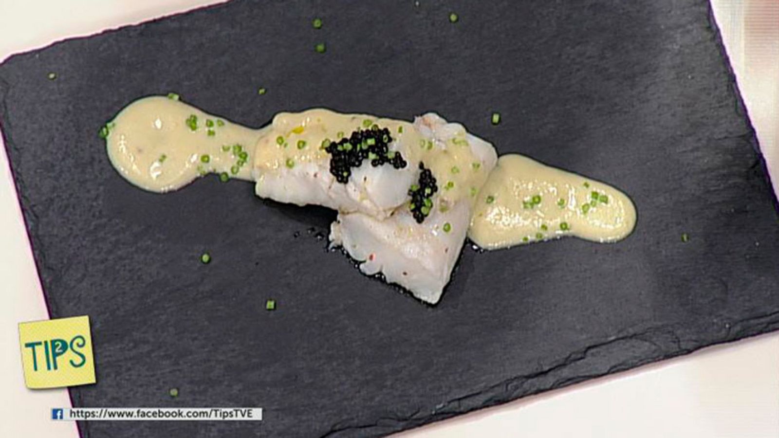 RTVE Cocina: Cocina - Merluza en salsa de hinojo con huevas | RTVE Play