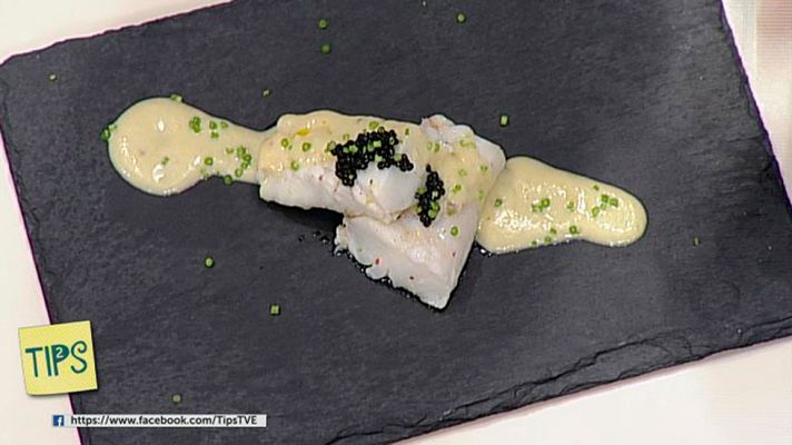 Cocina - Merluza en salsa de hinojo con huevas