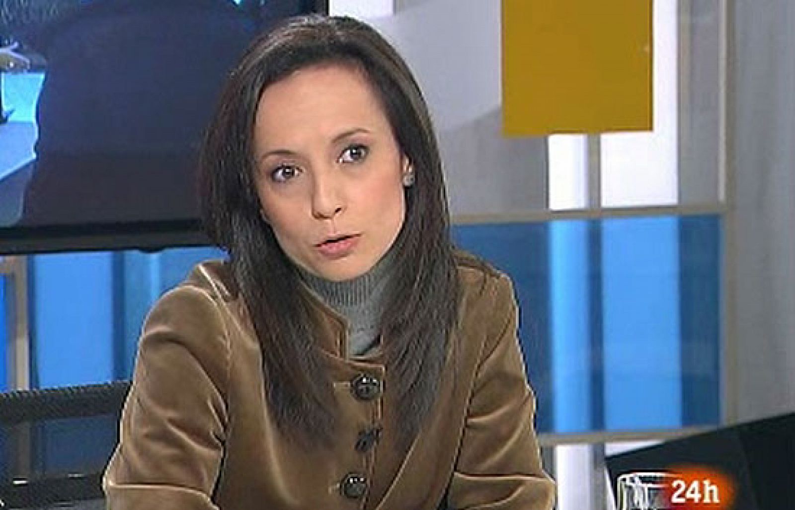 Desayunos - Corredor cree que los bancos son muy cautos para conceder hipotecas - Los desayunos | Ver