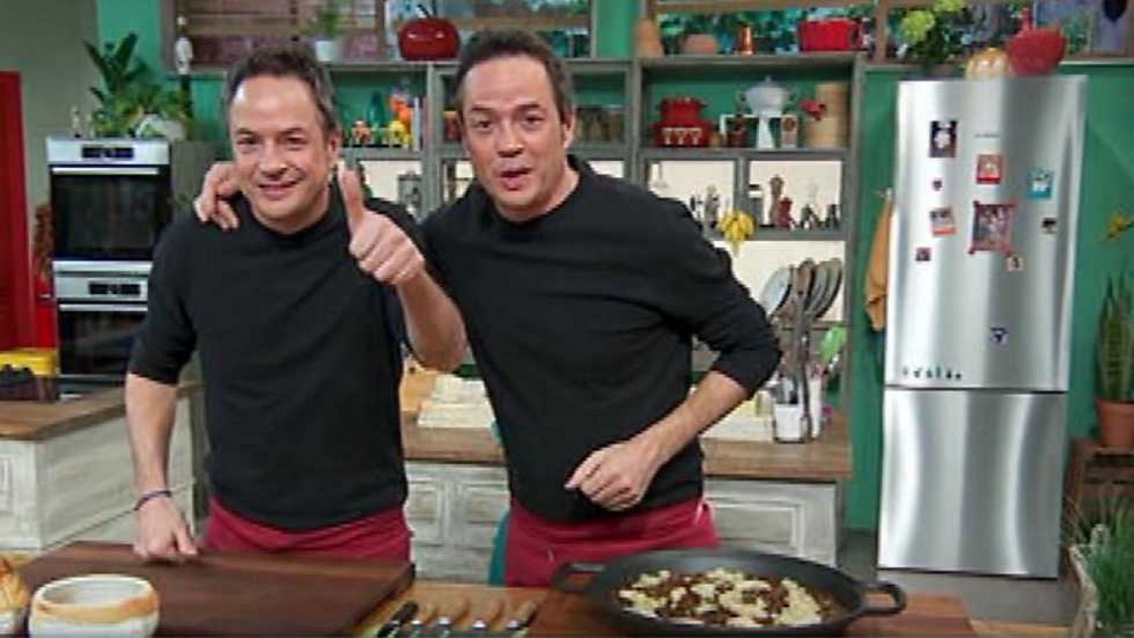 Torres en la cocina - Con un toque - ver ahora