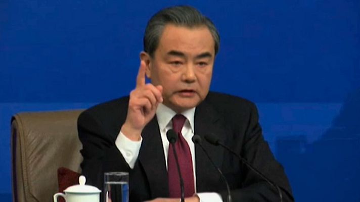 Telediario 1 - China intenta mediar entre Corea del Norte y Estados Unidos