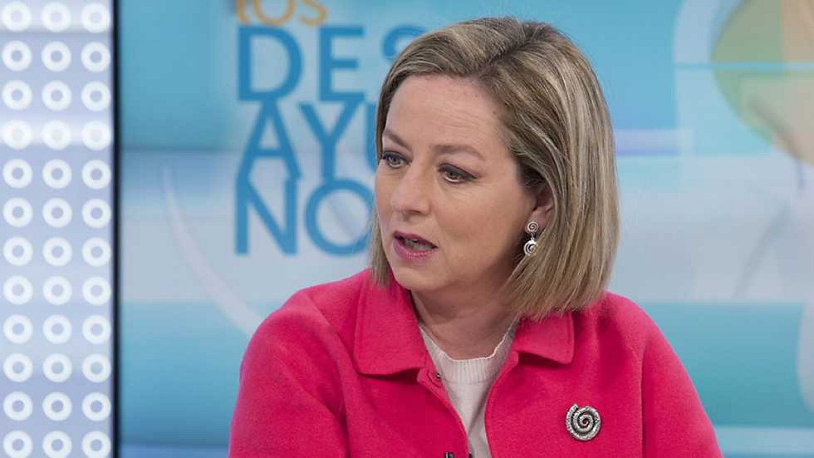 Los desayunos de TVE - Ana Oramas,  portavoz de Coalición Canaria en el Congreso y Pedro Agramunt, pte. de la Asamblea Parlamentaria del Consejo de Europa - ver ahora