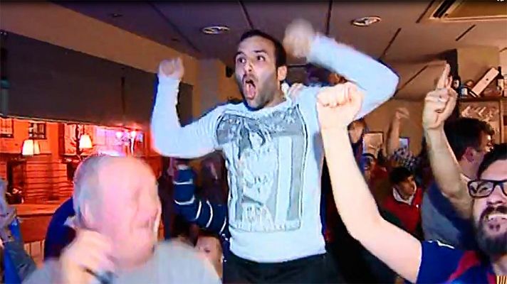 Telediario 1 - Las peñas culés vibran con la histórica rementada del Barça