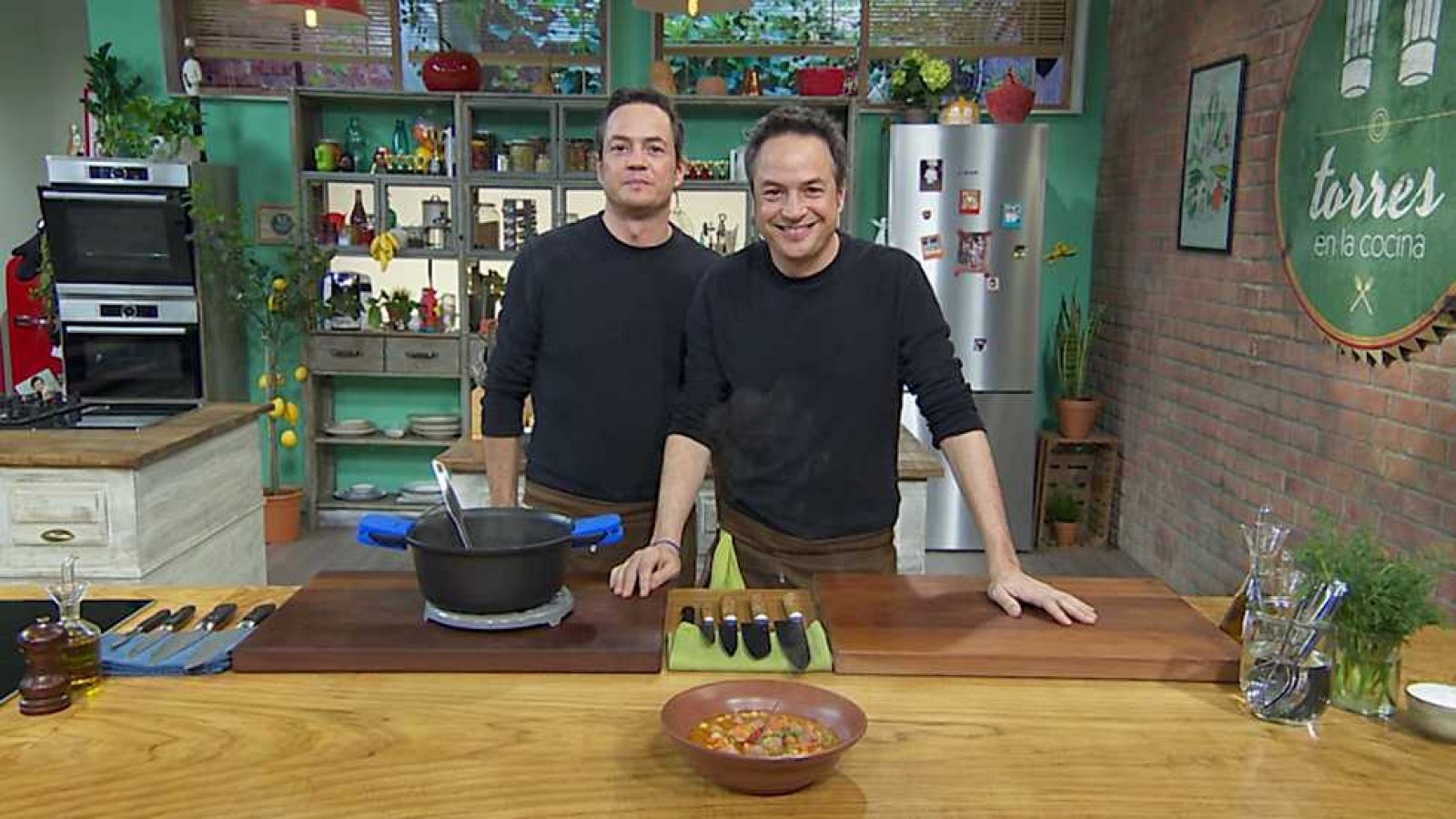 Torres en la cocina - Sopa de col y terrina de conejo - ver ahora