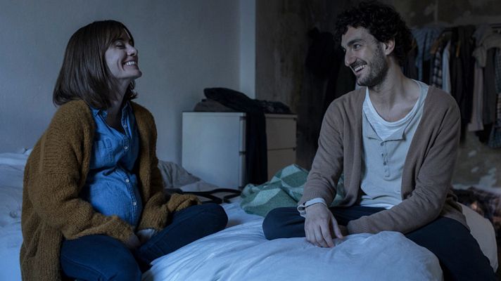 Cultura en Rtve.es - Así se rueda 'Las distancias', con Alexandra Jiménez y Miki Esparbé