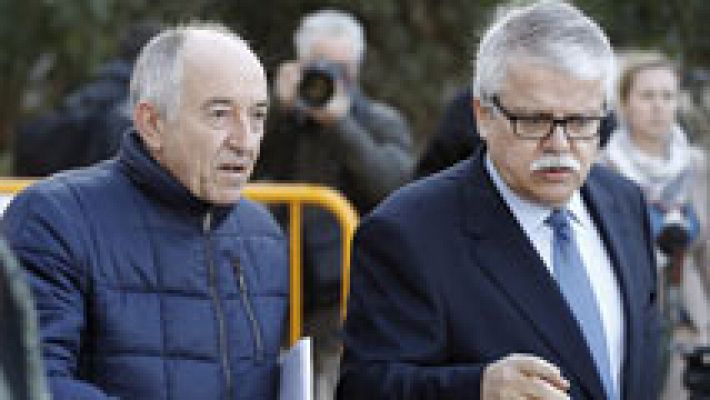 Telediario 1 - Miguel Ángel Fernández Ordóñez declara como investigado por la salida a Bolsa de Bankia