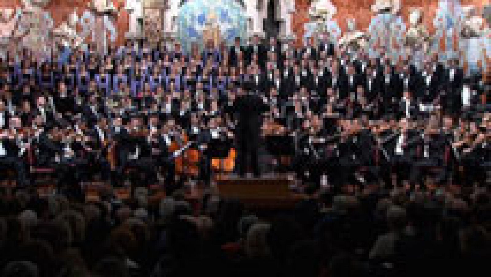 Telediario 1: Gustavo Dudamel arrancó en Barcelona su gira europea con las sinfonías de Beethoven | RTVE Play
