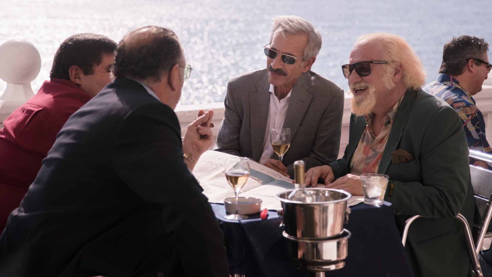 Cuéntame cómo pasó - T18 - Episodio 10: Agosto - Ver ahora