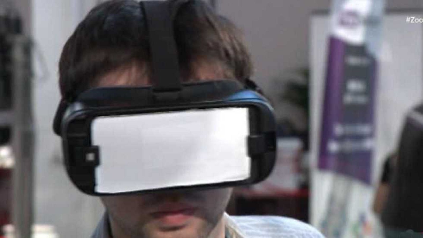 Zoom Net - Coches en el Mobile World Congress, 4 Years From Now y Lego Worlds - ver ahora