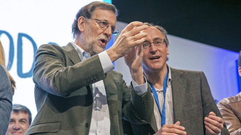 Rajoy advierte a ETA que "no habrá nada a cambio" del desarme