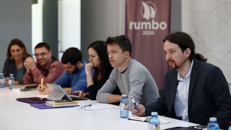 Pablo Iglesias ha reunido por primera vez a su Gobierno en la sombra