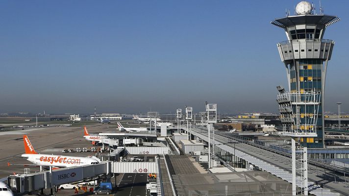 Informativo 24h - El aeropuerto de Orly recupera la normalidad del tráfico aéreo tras el ataque frustrado