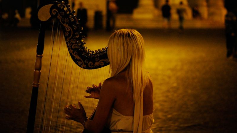 Marruecos ha empezado a tolerar los grupos de músicos callejeros