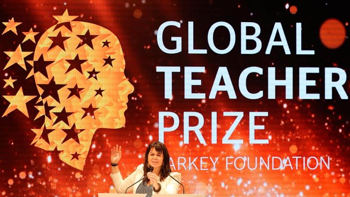 Telediario 1 - La canadiense Maggie Mac Donnell gana el Global Teacher Prize