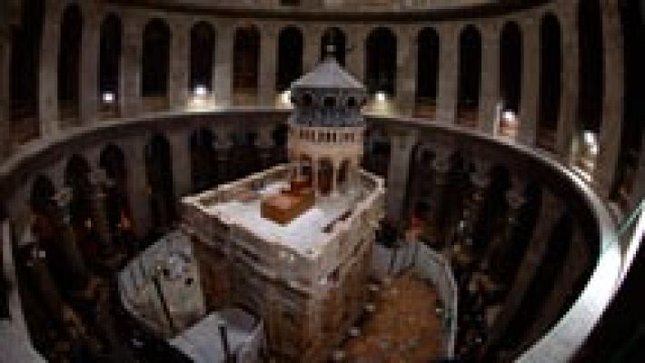 Finalizan las obras de restauración de la tumba de Jesucristo en la iglesia del Santo Sepulcro en Jerusalén