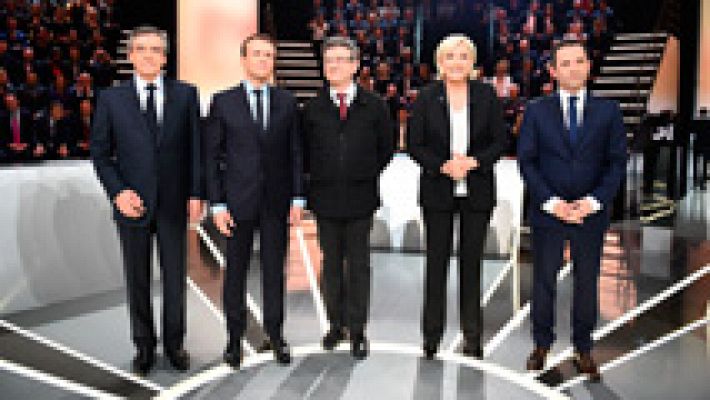 Macron y Le Pen, blanco de los ataques en el primer debate