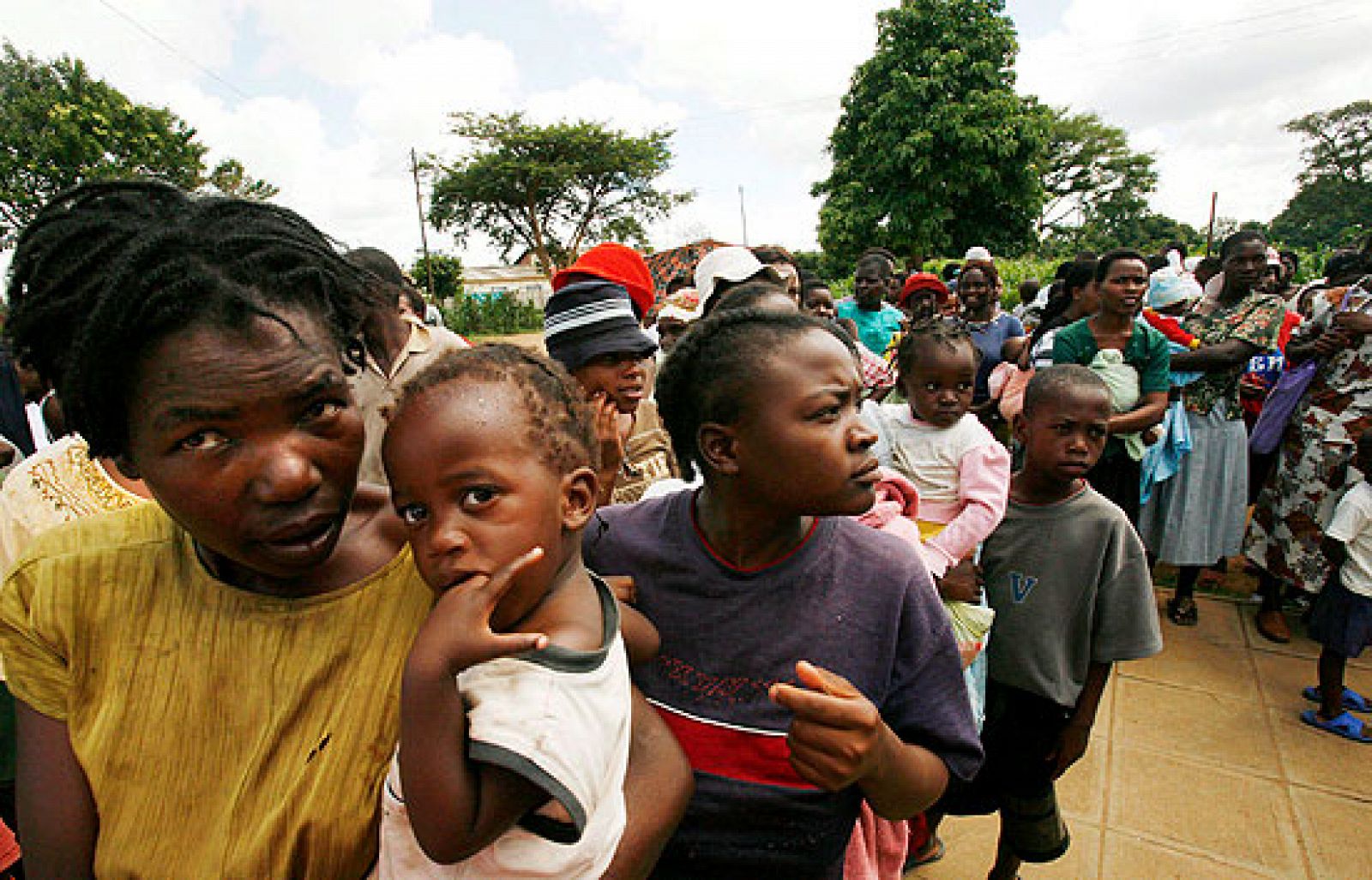 Mundo 24H  - En Zimbabue, el cólera deja ya tres mil muertos y sigue sin estar controlado
