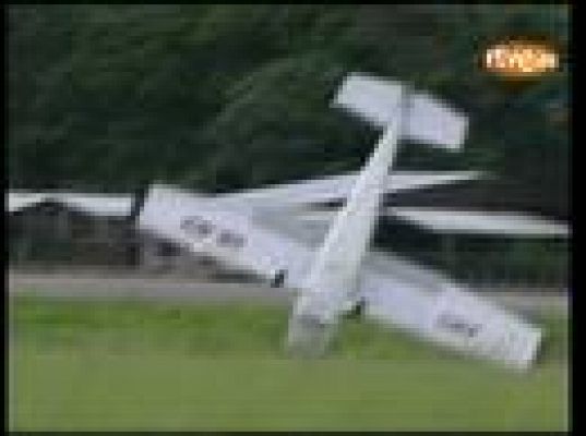  - Espectacular aterrizaje