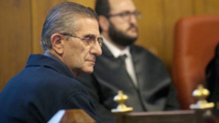 Telediario 1 - La Fiscalía retira la acusación de abusos sexuales contra el padre Román por falta de pruebas