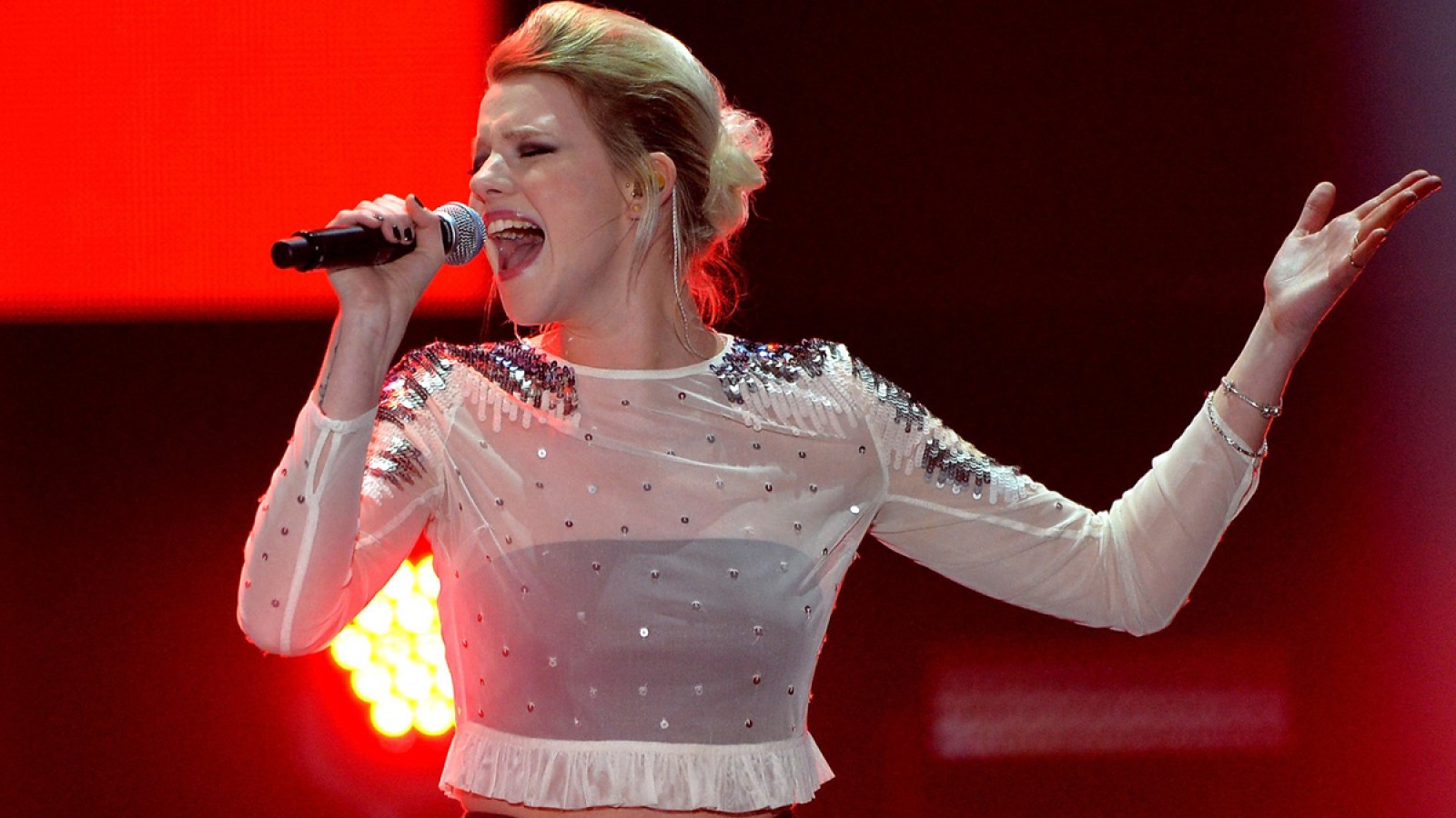 Eurovisión 2017 - Levina representa a Alemania con la canción "Perfect life" | Ver