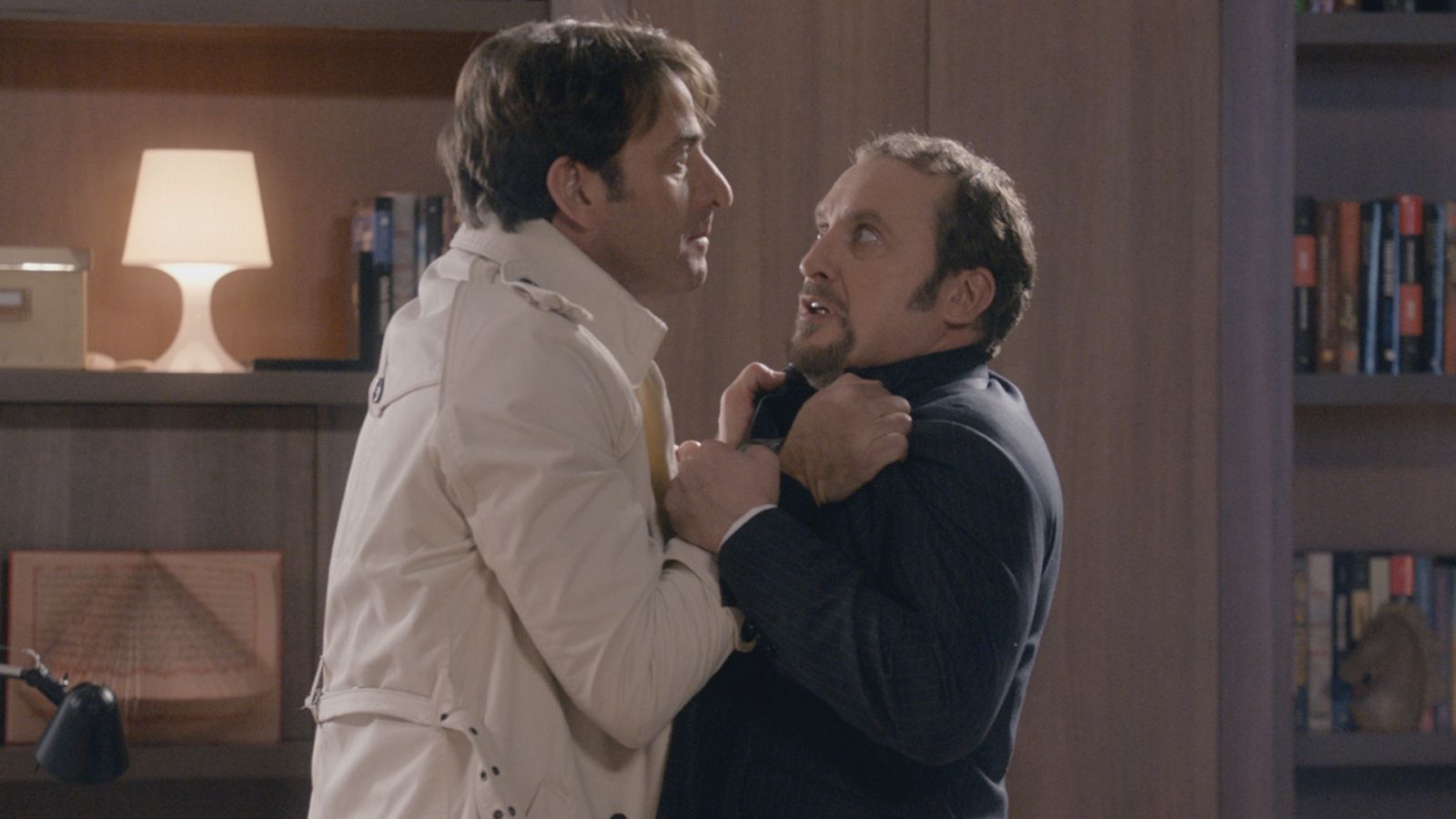 iFamily - Episodio 3: Retorno al pasado - Ver ahora