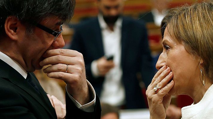 Telediario 1 - Junts pel Sí y la CUP sacan adelante los presupuestos para Cataluña con una partida para el referéndum independentista