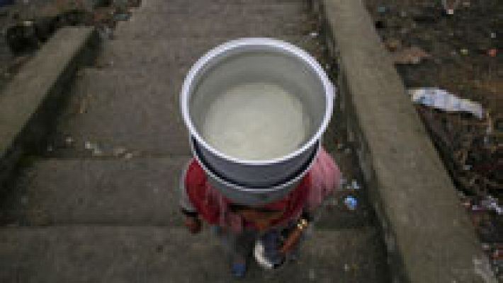 En el Día Mundial del Agua, la presunta es...¿Por qué desperdiciar el agua?