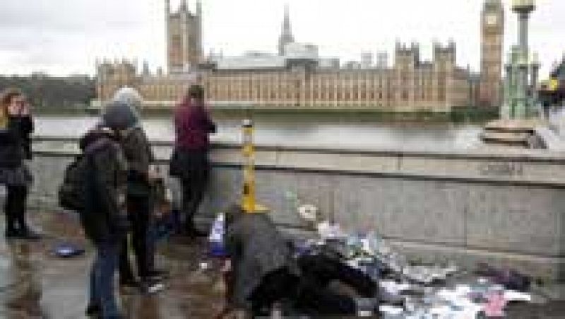 Cuatro muertos y 20 heridos en un ataque en Londres junto al Parlamento británico