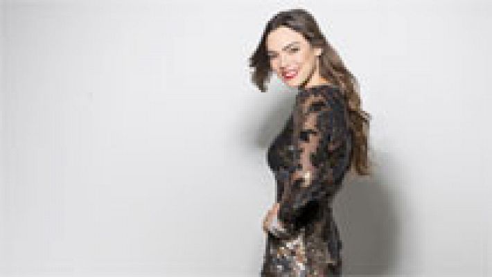 Eurovisión - Francia: canta "Requiem"