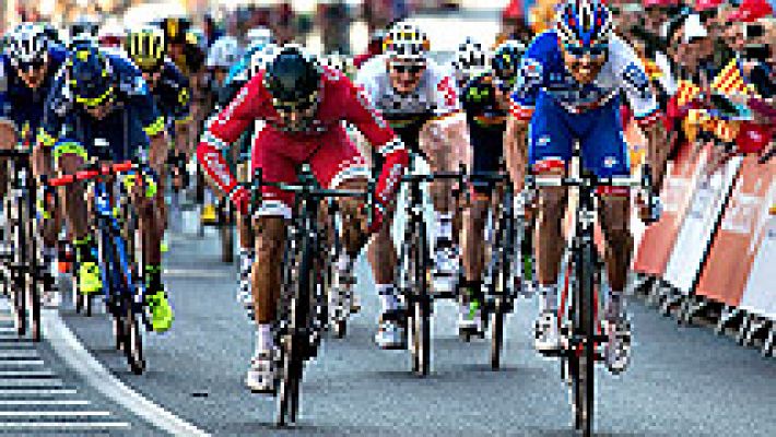 Bouhanni vence al sprint en Igualada