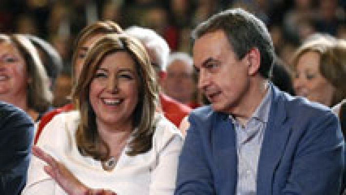 Susana Díaz, arropada por dirigentes históricos socialistas