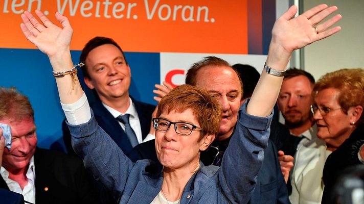 Telediario 1 - Alemania - La CDU de Merkel gana las regionales del Sarre