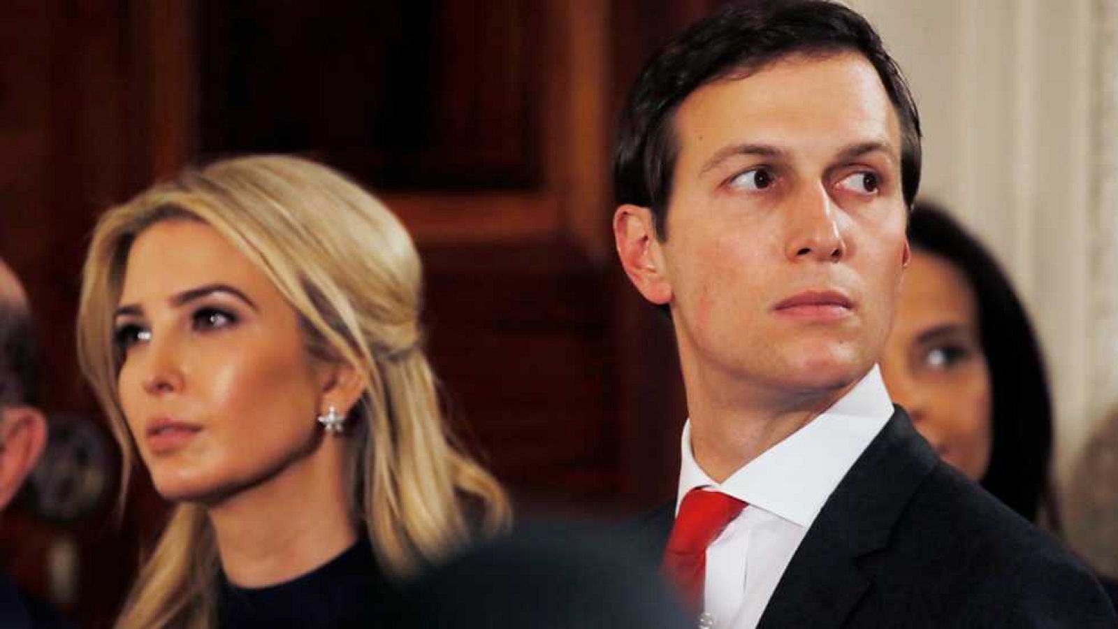 La tarde en 24h: La hora del debate en 24 h. - 27/03/17 | RTVE Play