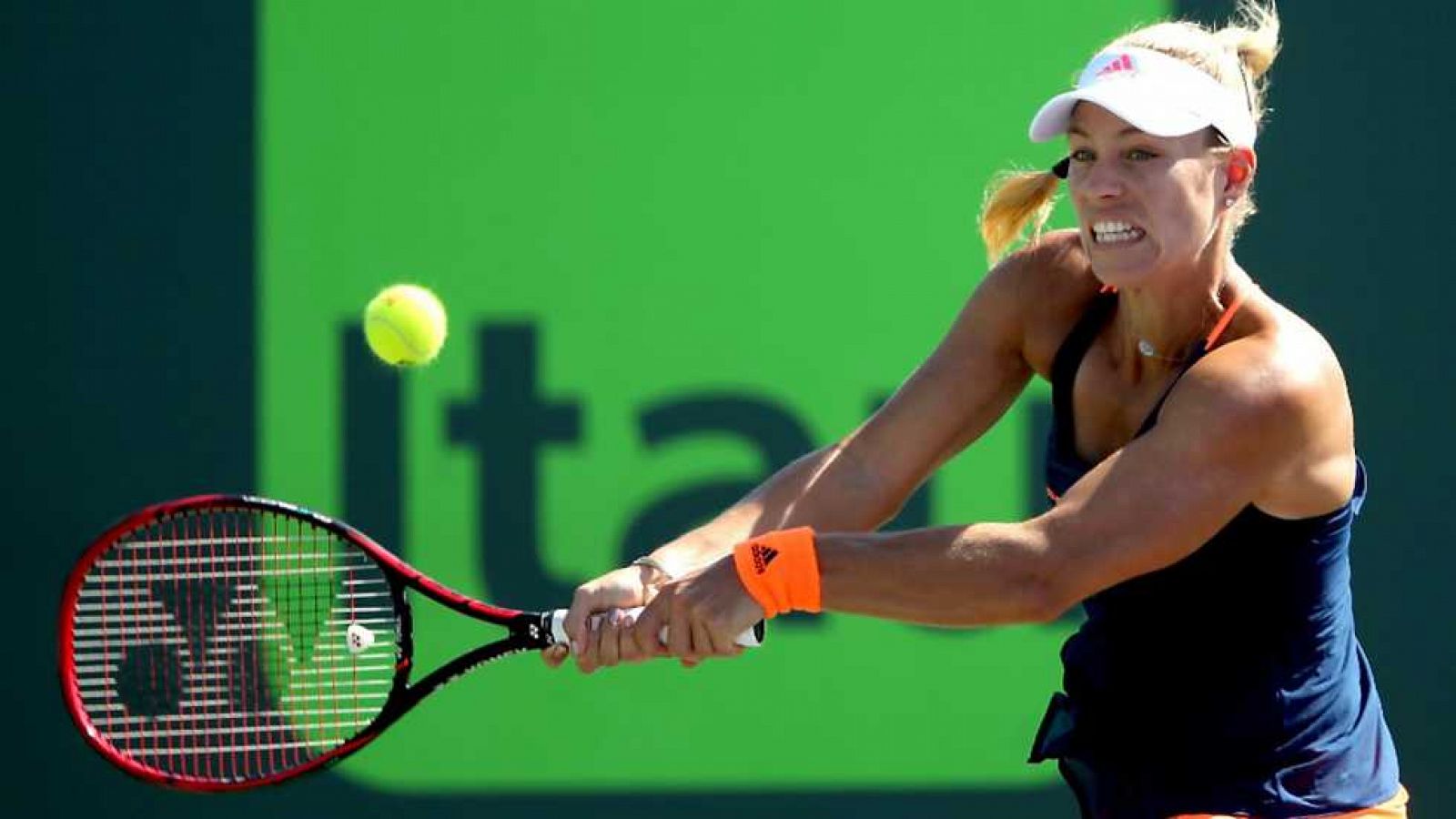 Tenis -  WTA Torneo Miami (EEUU): A. Kerber - R. Ozaki