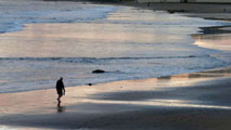 Fuerte oleaje en Galicia, Cádiz y Canarias con tiempo  estable en casi toda España