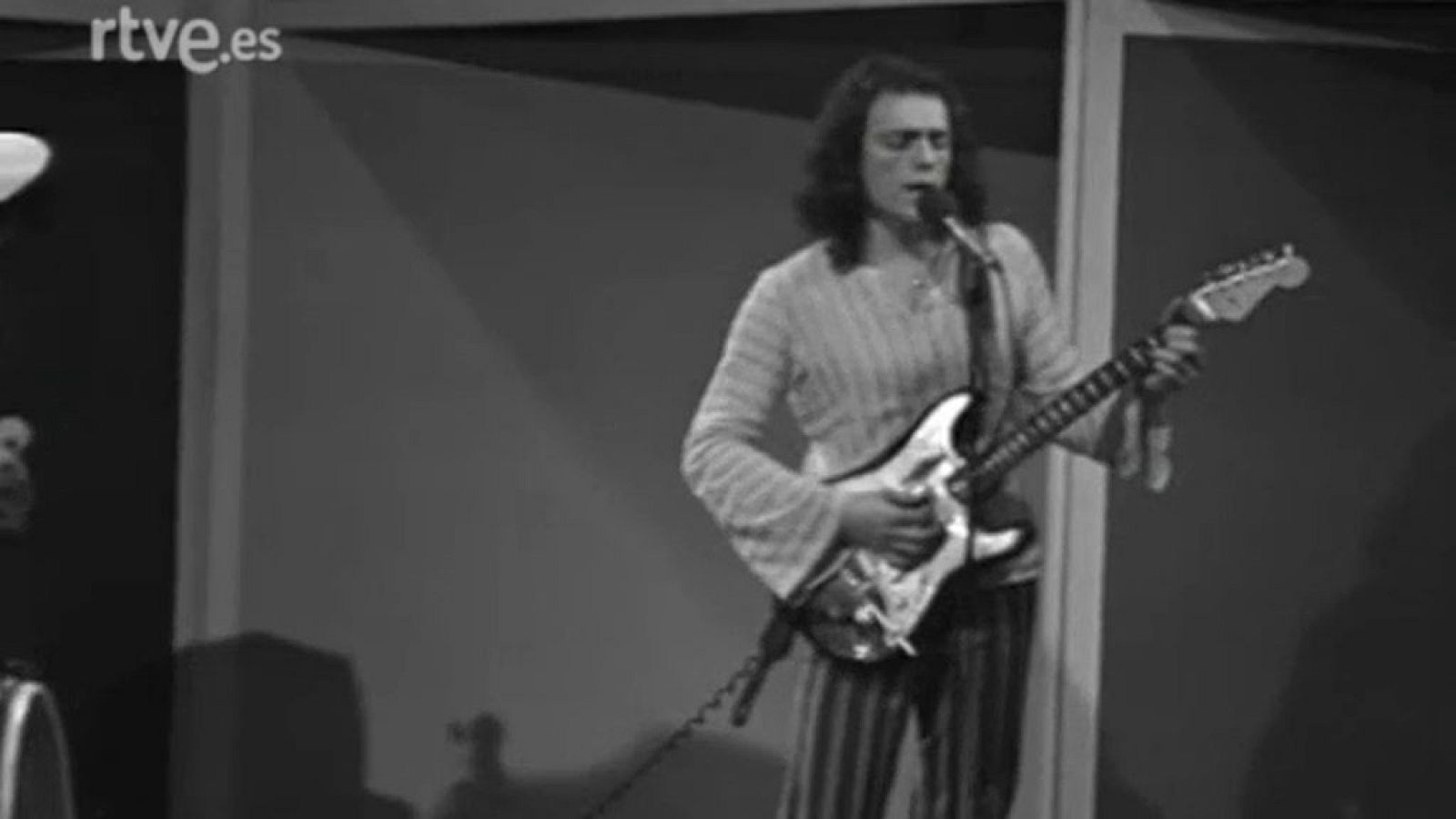 Ahora -  Aquelarre (1975)