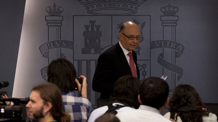 Informativo 24h - Hacienda prevé recaudar la cifra récord de 200.963 millones en 2017