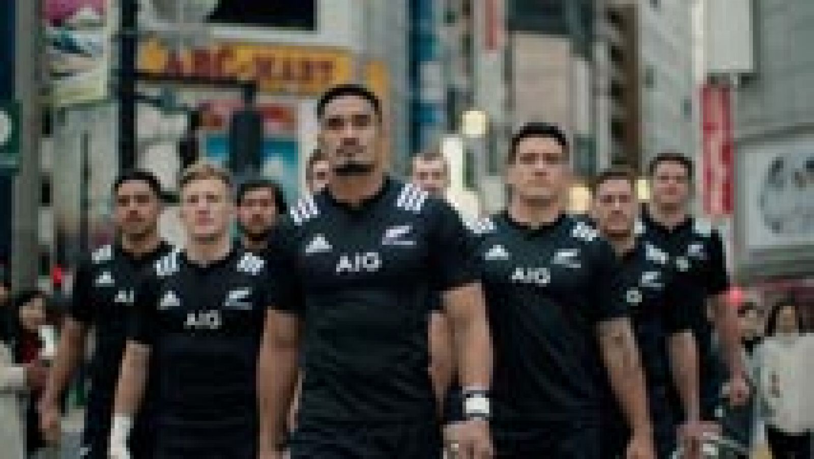 Telediario 1: Los 'All Blacks' viajan a Japón para promocionar el Mundial de rugby | RTVE Play