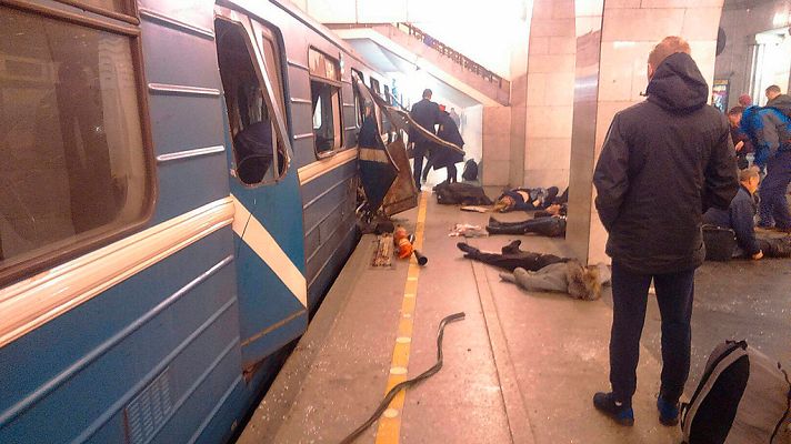 Telediario 1 - Así vivieron los testigos el atentado en el metro de San Petersburgo