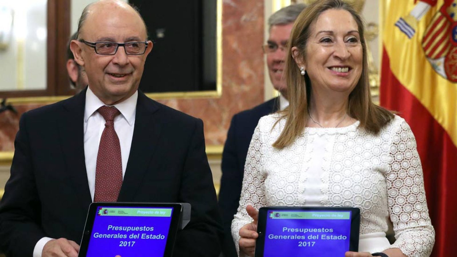 Montoro pide responsabilidad a los partidos políticos para la aprobación de los presupuestos - Informativo 24h | Ver