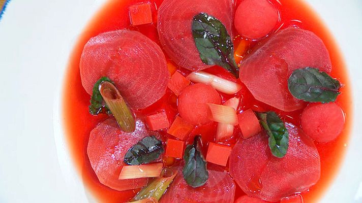 RTVE Cocina - Sopa de remolacha
