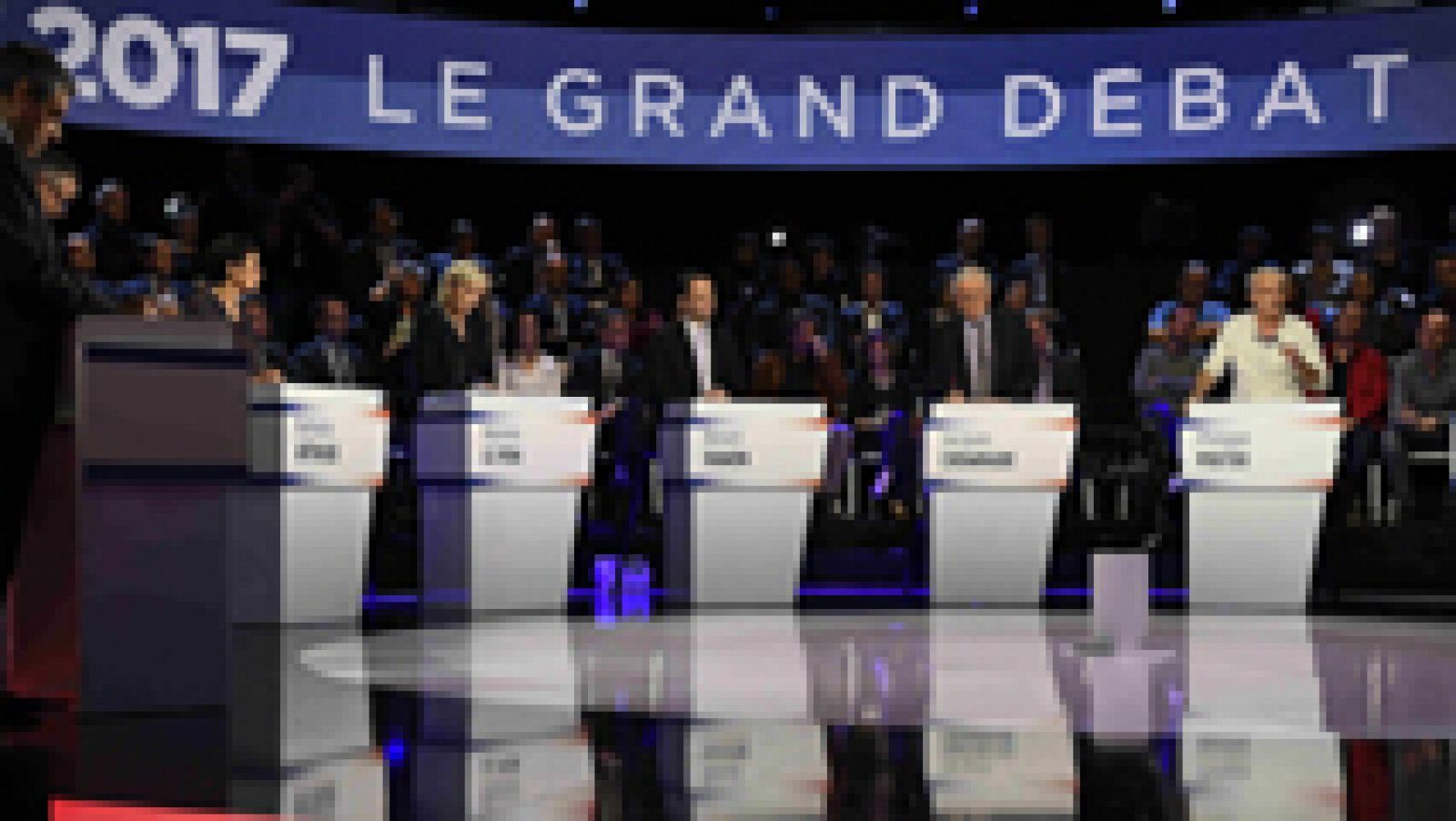 Telediario 1: Los escándalos de Fillon y Le Pen protagonizan el debate de los once candidatos al Elíseo | RTVE Play