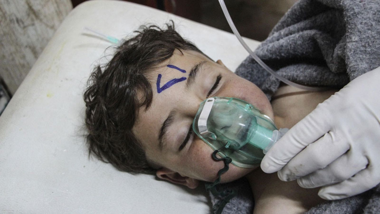 La Convención de Ginebra de 1925 prohíbe expresamente usar armas químicas o biológicas