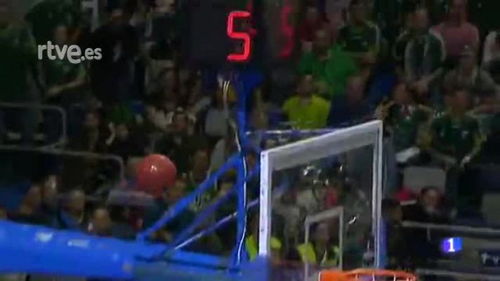  - Baloncesto. Partido clave del Unicaja frente al Valencia