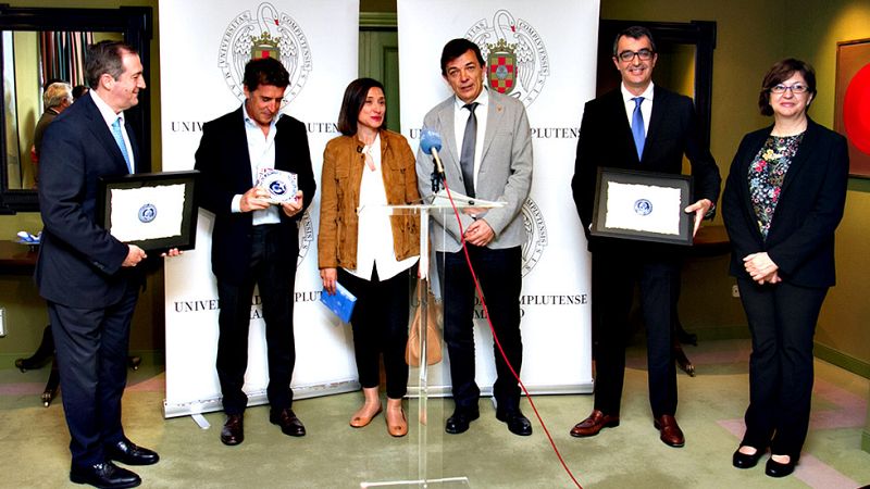 Radio Television Española ha sido reconocida por su contribucion a la difusion de la cultura cientifica y en particular de la geología en las transmisiones de la Vuelta ciclista a España. 