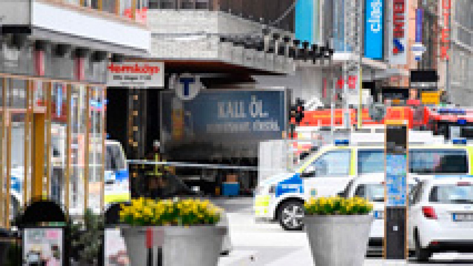 Telediario 1: Varios muertos tras un atropello con camión en el centro de Estocolmo | RTVE Play