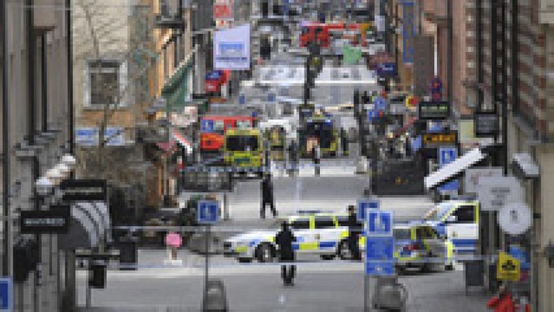 El atentado en Estocolmo narrado en primera persona por varios residentes en la capital sueca