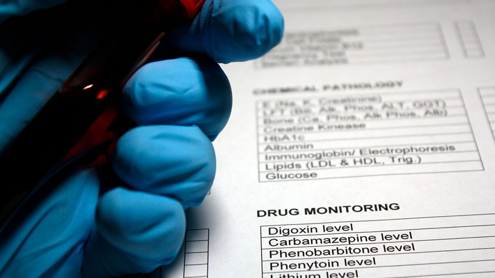 La noche temática - Disruptores endocrinos: Vidas envenenadas - ver ahora